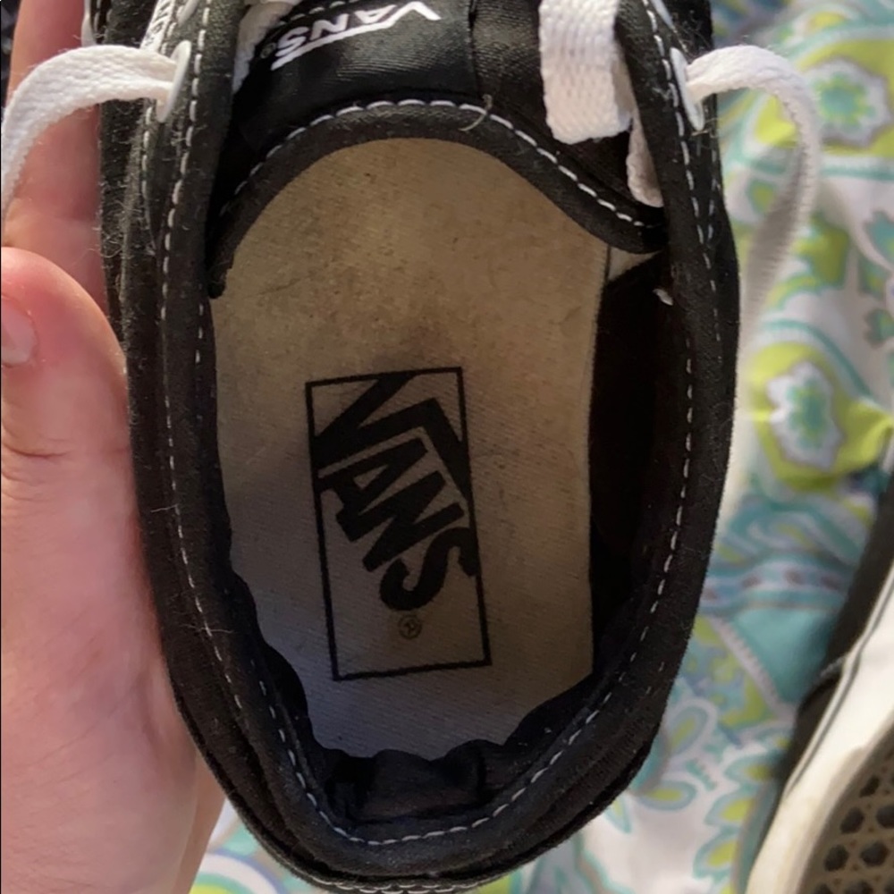 Vans! - Picture 7 of 9